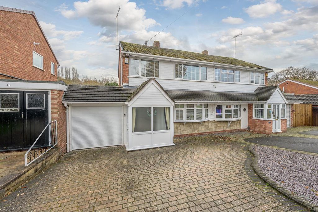 Property photo 1 of 22