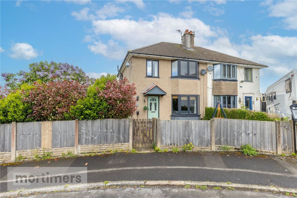 Property photo 1 of 22 Front External