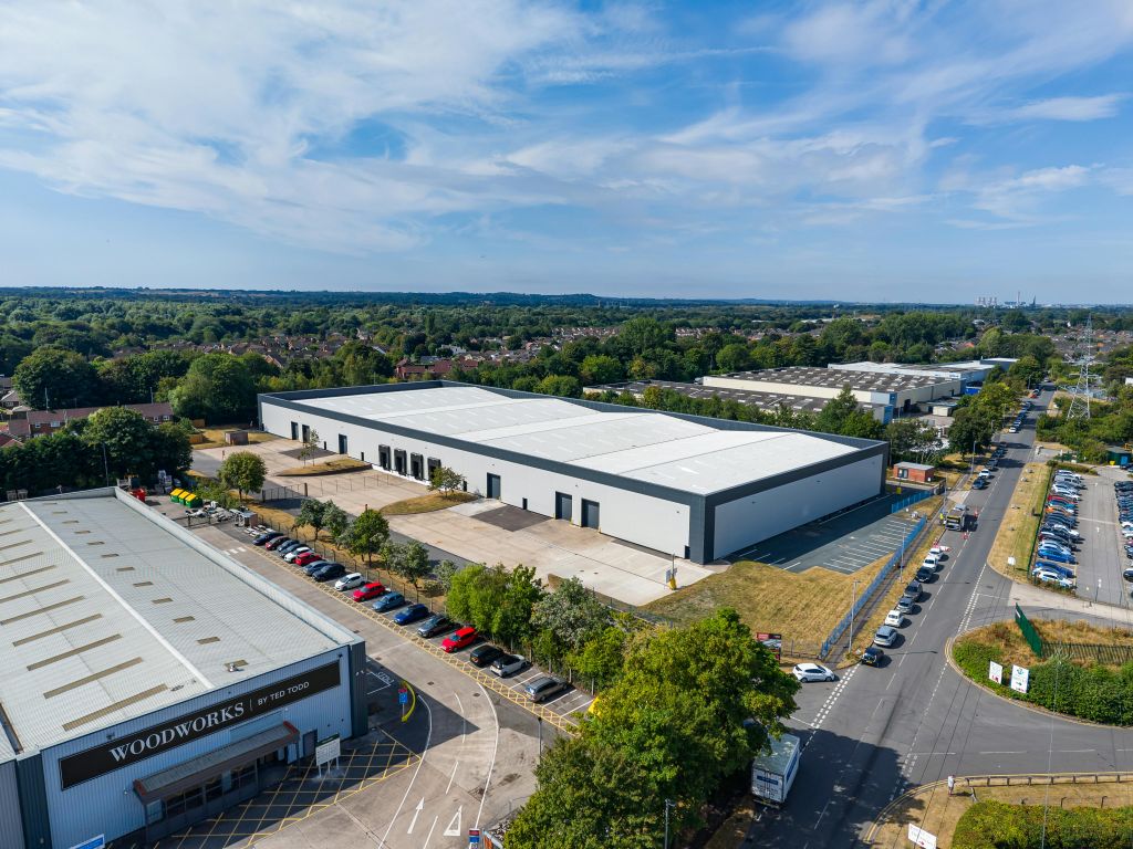 Property photo 1 of 12 Chesford_Drone_001.Jpg
