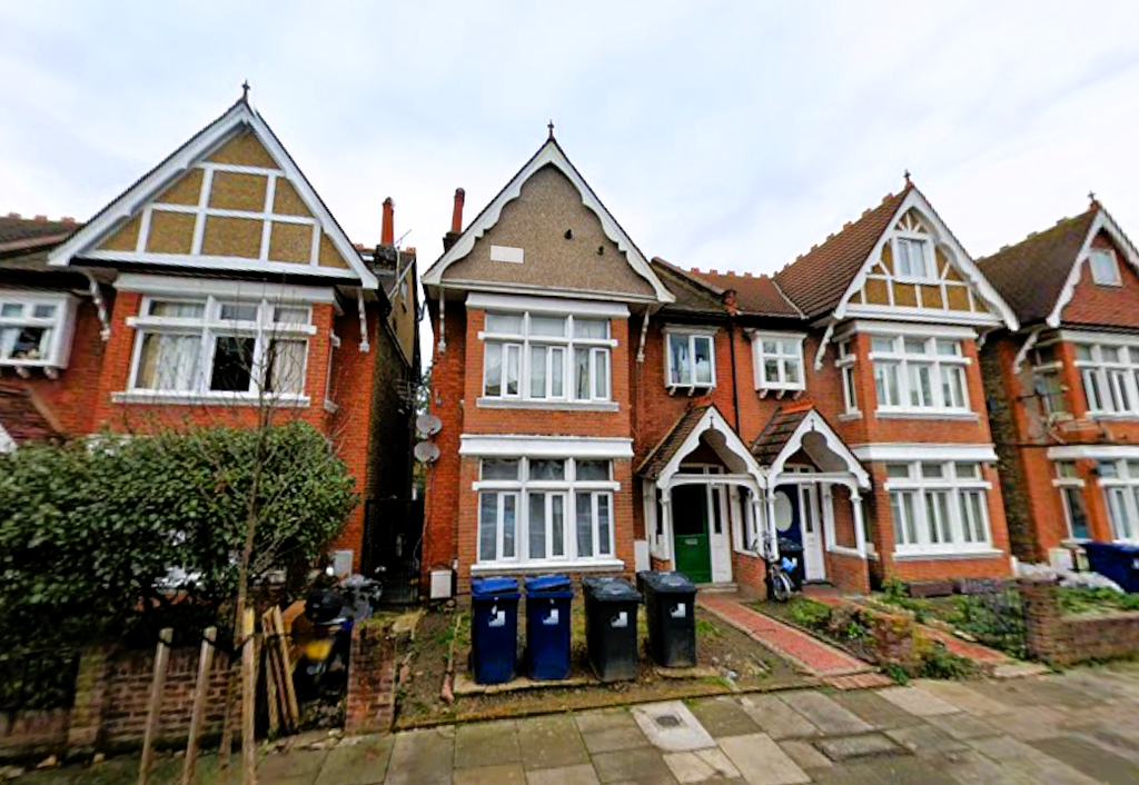 Property photo 1 of 1