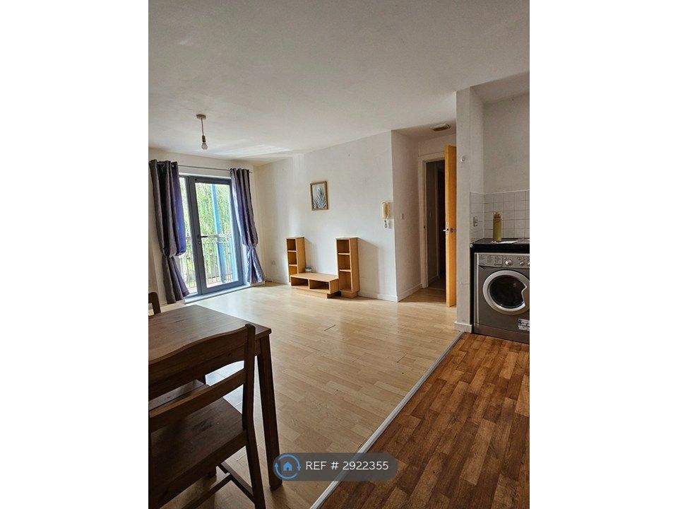Property photo 3 of 7