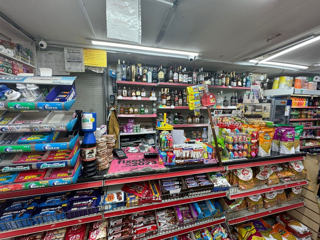 Property photo 1 of 4