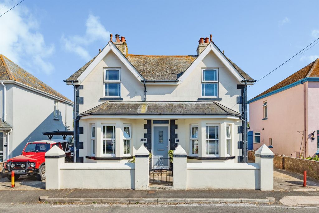 Property photo 1 of 35