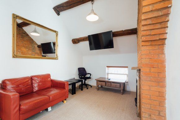 Property photo 2 of 15 7826303.Jpg