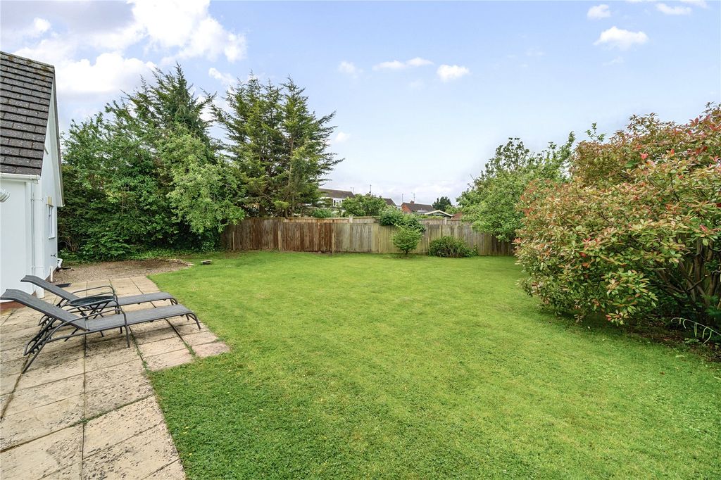 Property photo 2 of 25 Picture No. 09