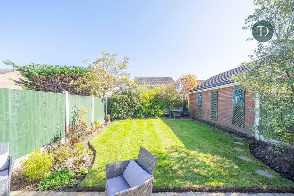 Property photo 3 of 24