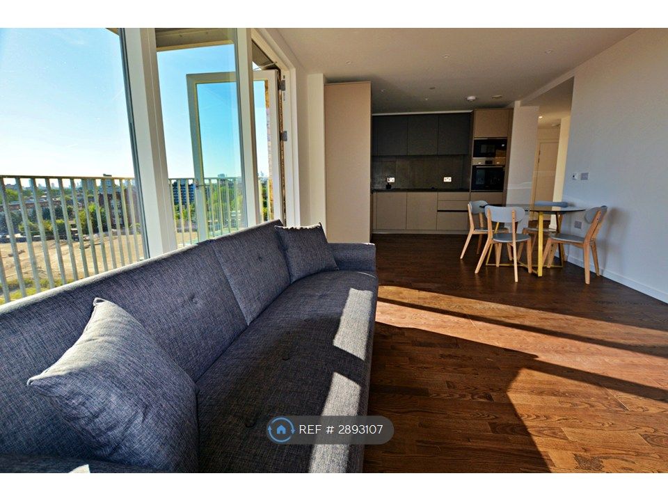 Property photo 3 of 24