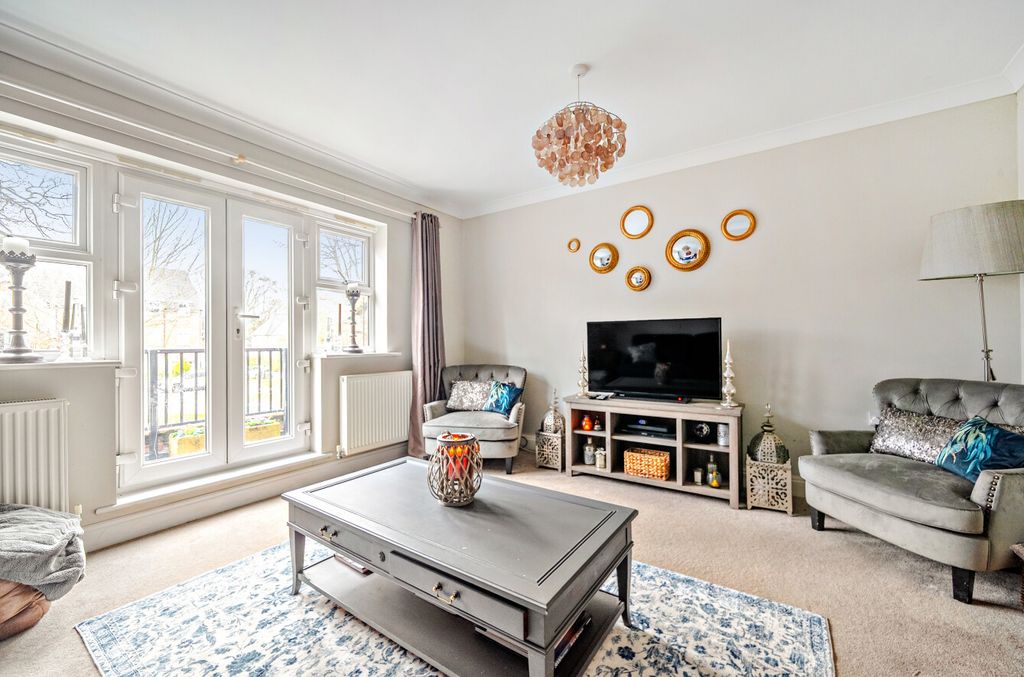 Property photo 3 of 23 1425250-19-69B824...