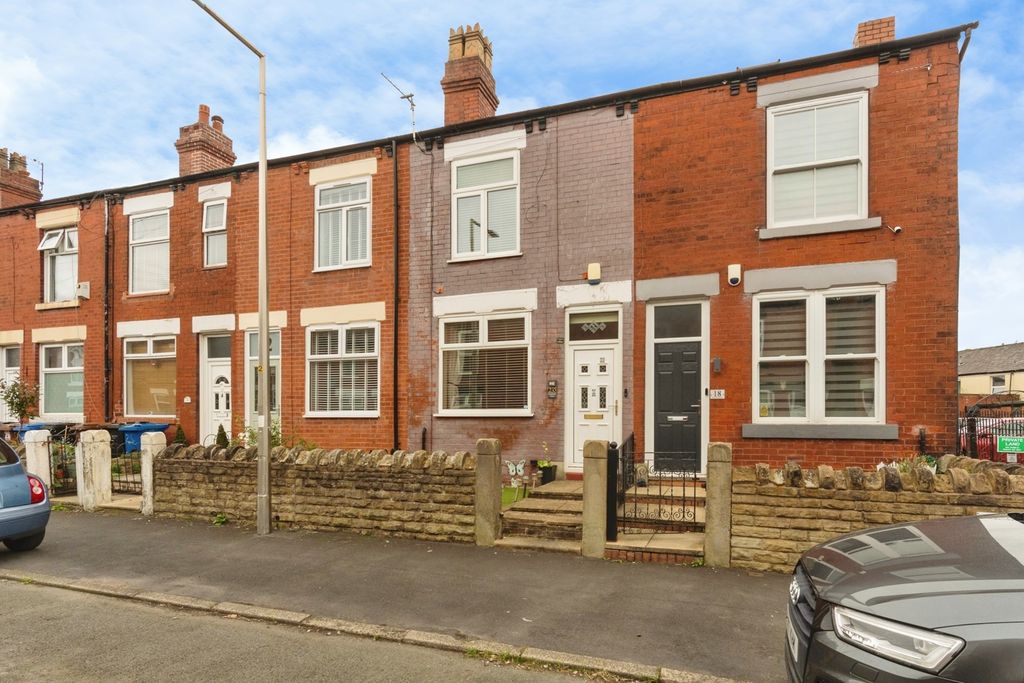 Property photo 1 of 26 Pbox-Img.Jpg