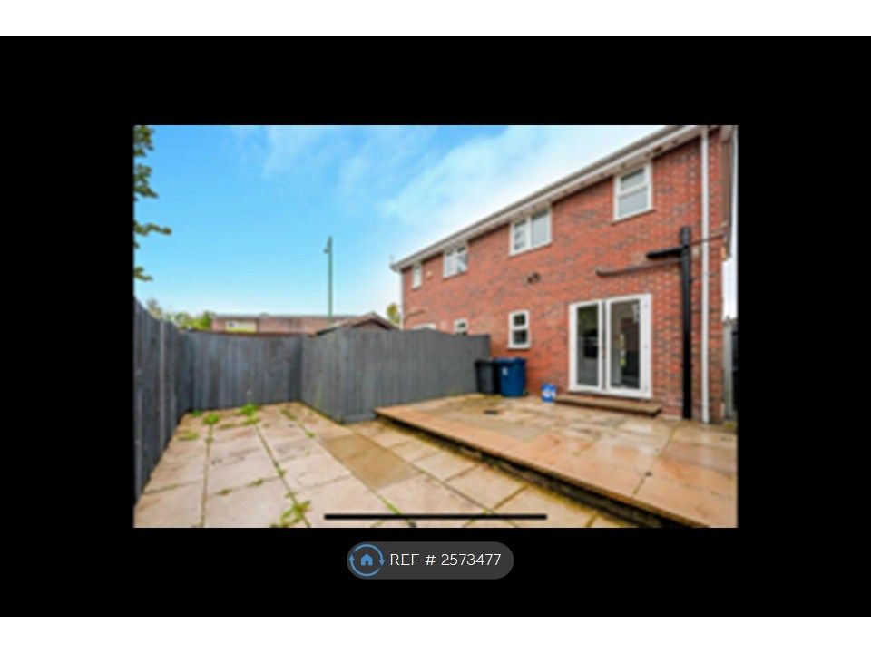 Property photo 2 of 18 Rear Garden Area