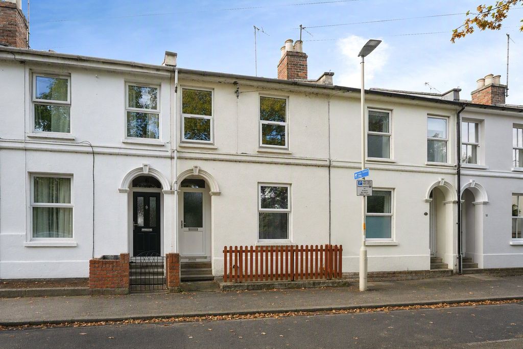 Property photo 1 of 10 Picture No. 12