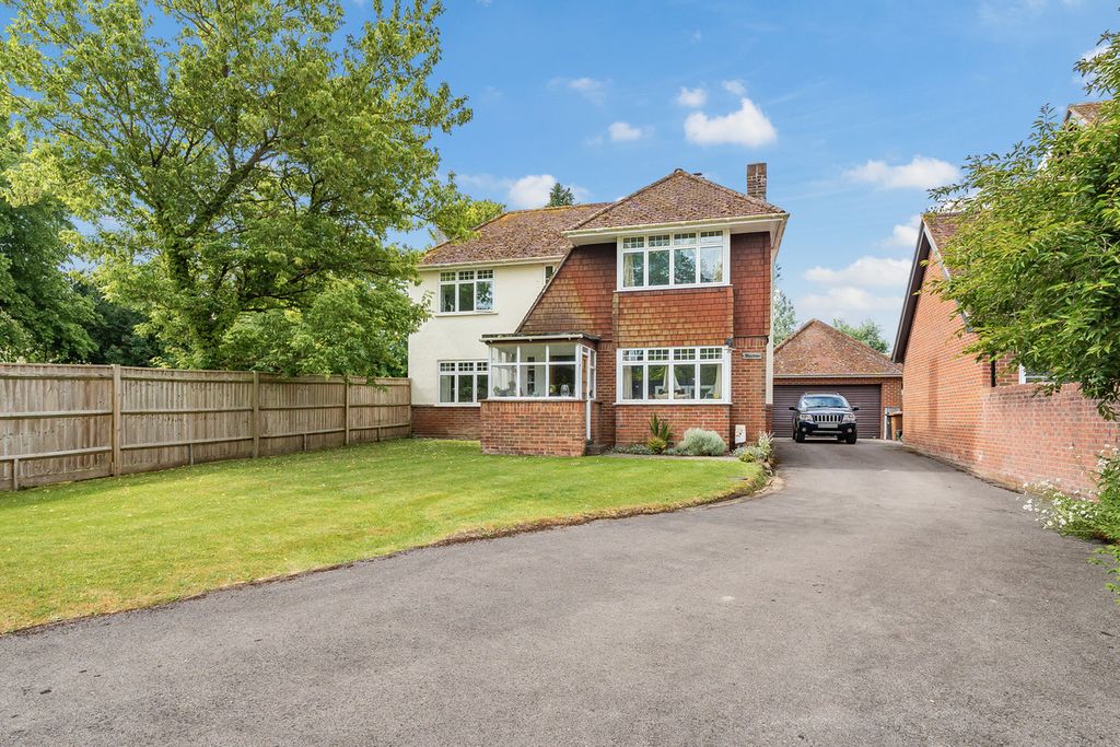 Property photo 1 of 13