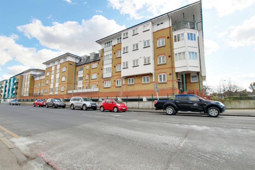 Property photo 1 of 12 5210250