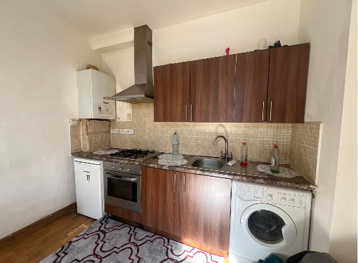 Property photo 3 of 5