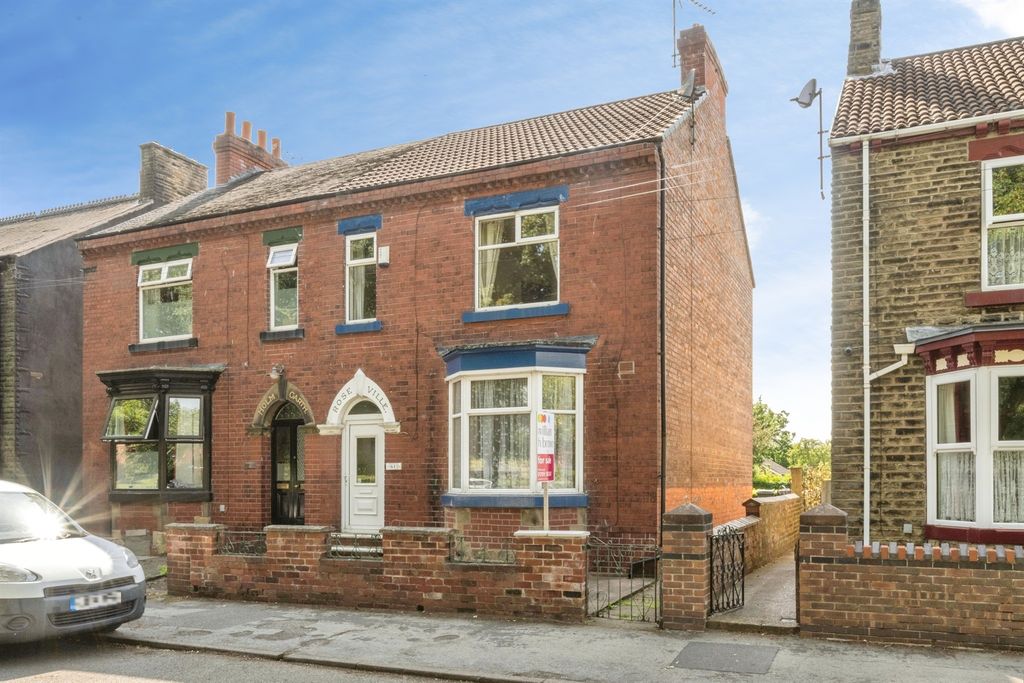 Property photo 1 of 24