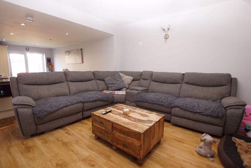 Property photo 3 of 15 Lounge Area