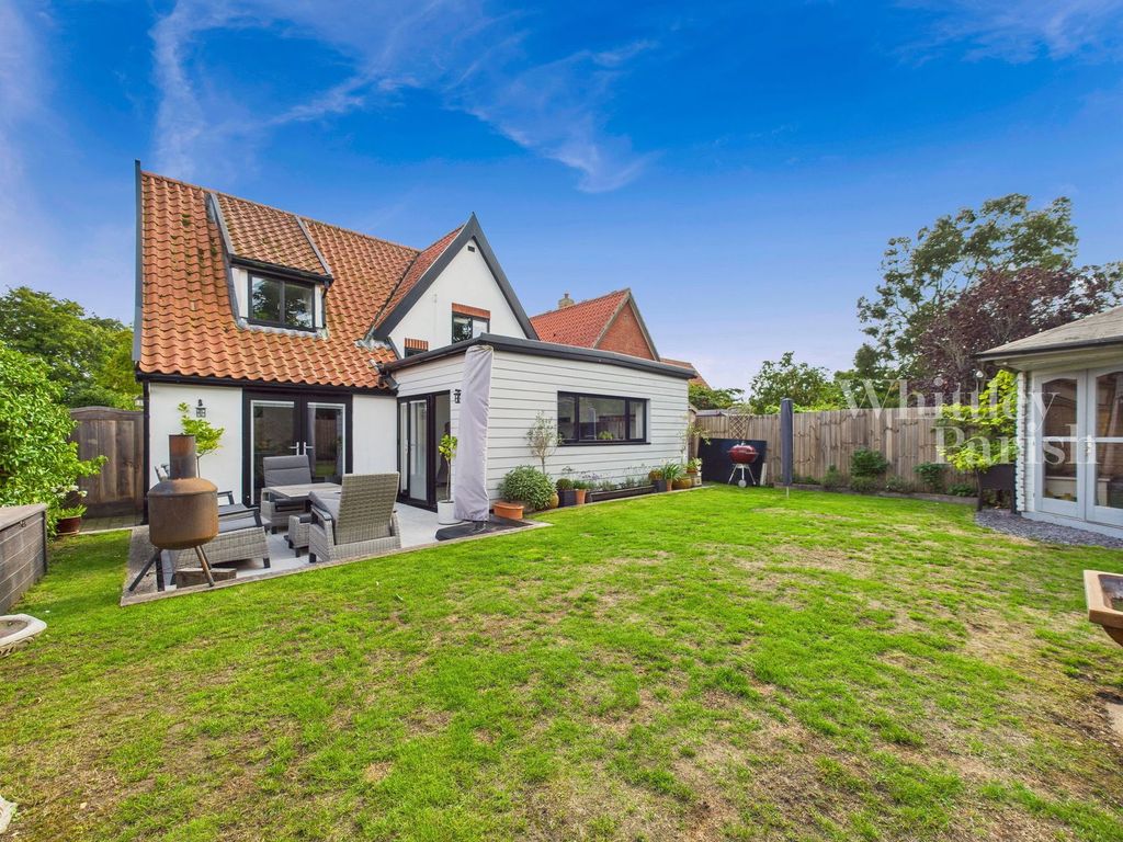 Property photo 1 of 19