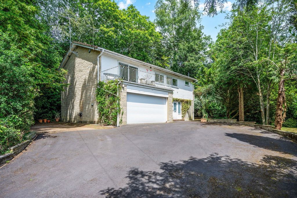 Property photo 1 of 23