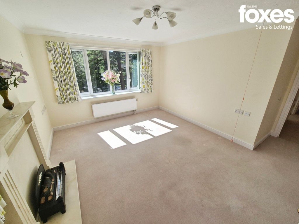 Additional image 7 of 2 bed flat to rentMelton Court, 37 Lindsay Road, Poole, Dorset BH13