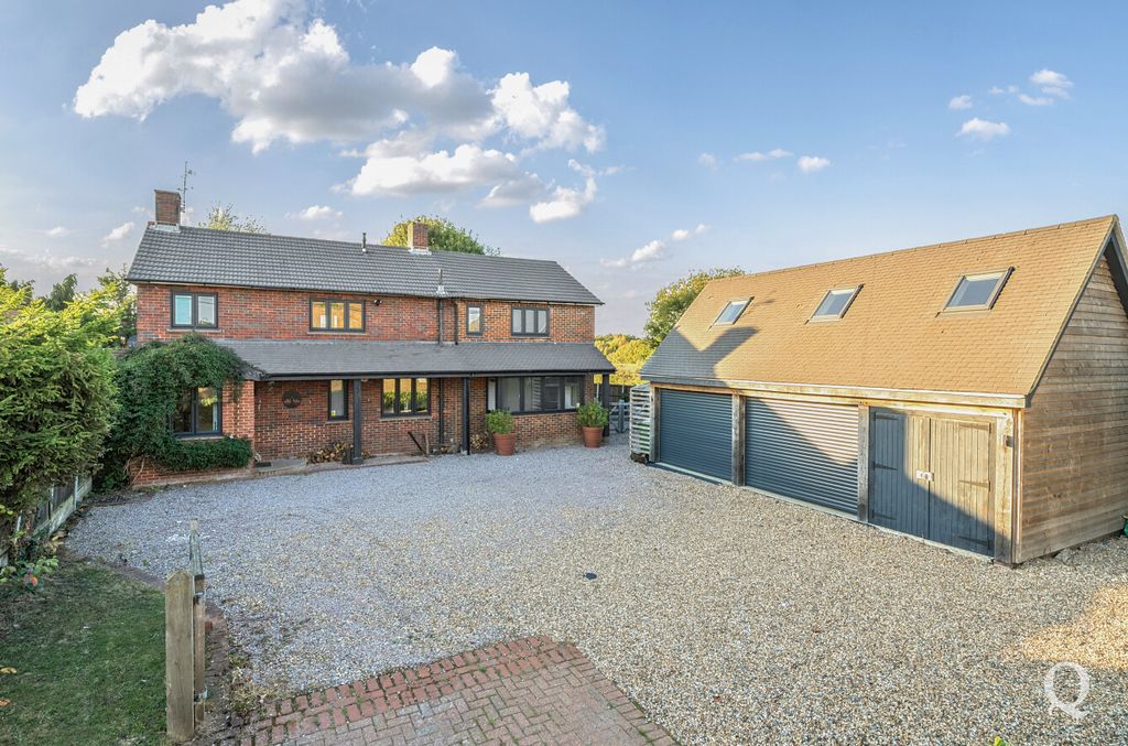 Property photo 1 of 26 4Cbd20E2-c03E-4F2...