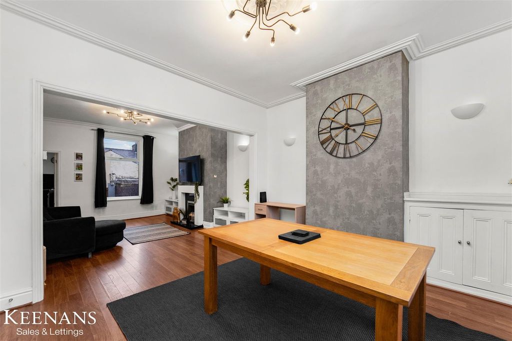 Property photo 3 of 31 3.Jpg