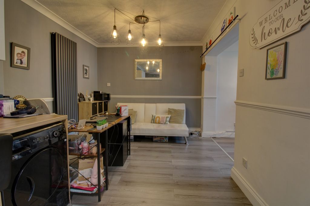 Property photo 3 of 24