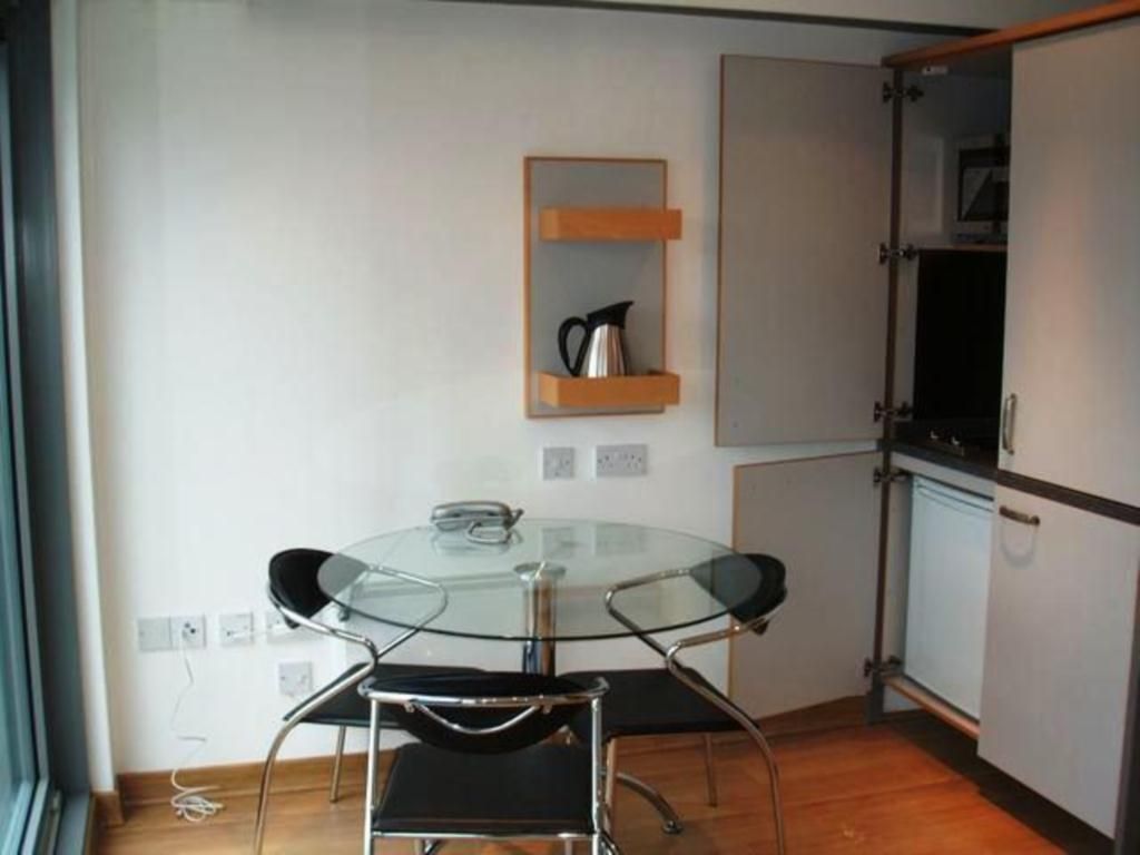 Property photo 3 of 6