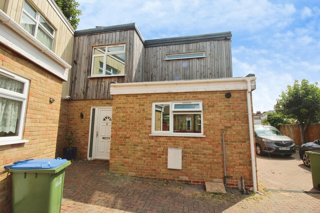 Property photo 1 of 44 Pbox-Img.Jpg