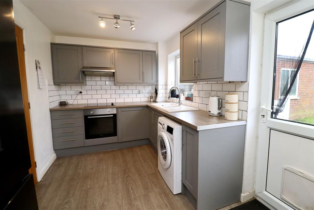 Property photo 3 of 9 Img_5637.Jpeg