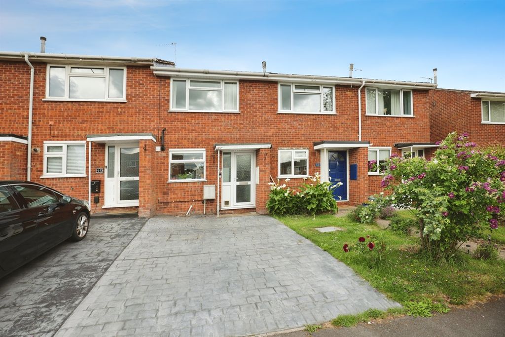 Property photo 1 of 12