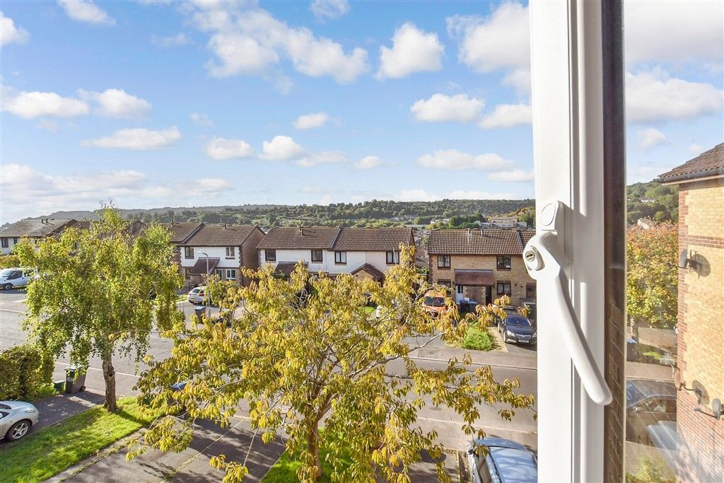 Property photo 2 of 11 Views To Front