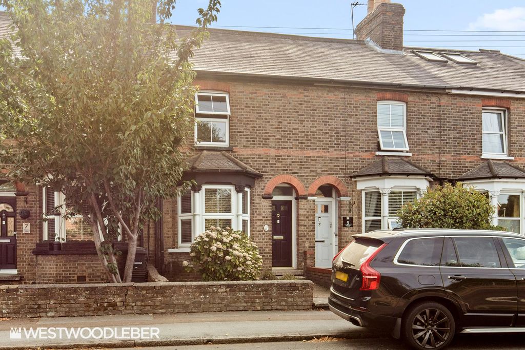 Property photo 1 of 25 Turnfordvillas_26.Jpg