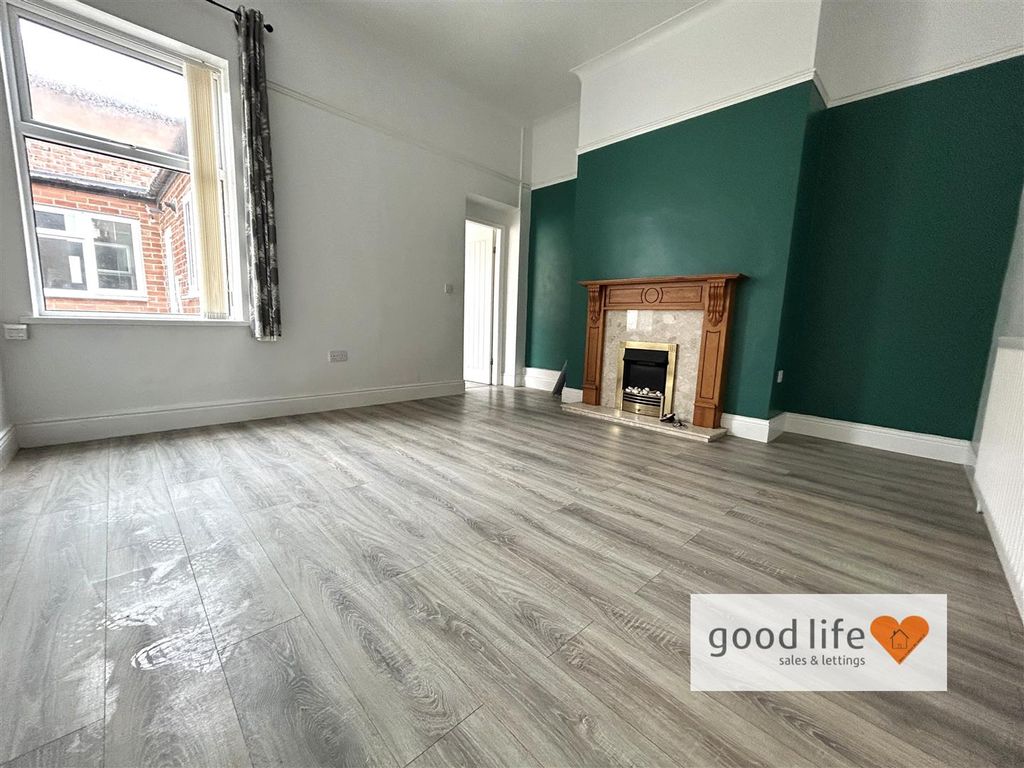 Property photo 2 of 12 Img_6101E3 Milton Street.Jpg