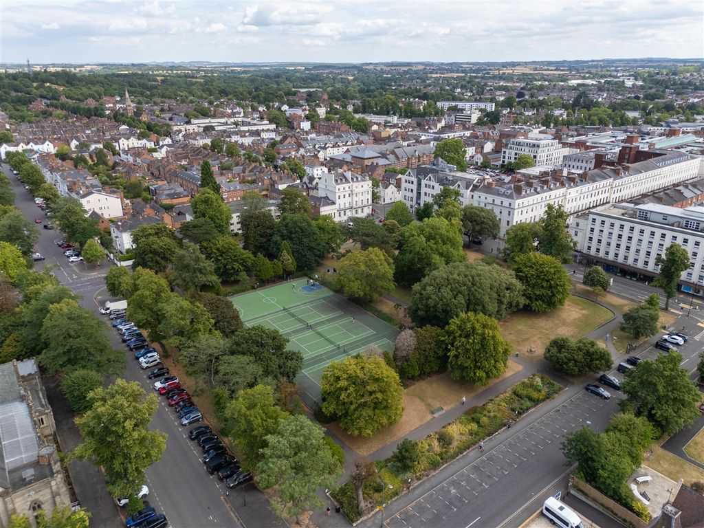 Additional image 31 of 2 bed flat for saleKenilworth Road, Leamington Spa CV32