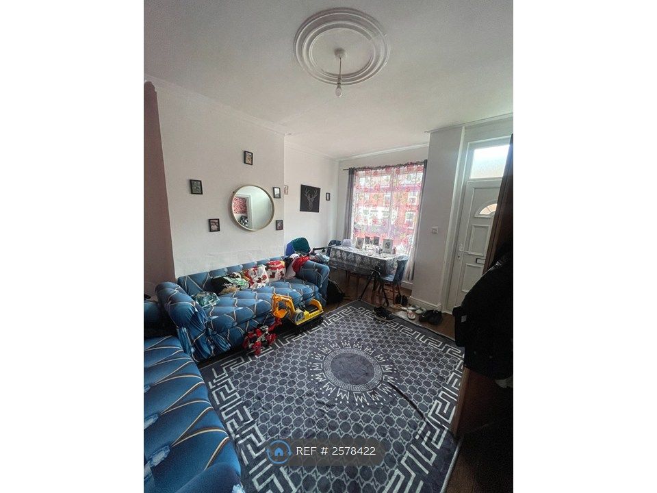 Property photo 2 of 6