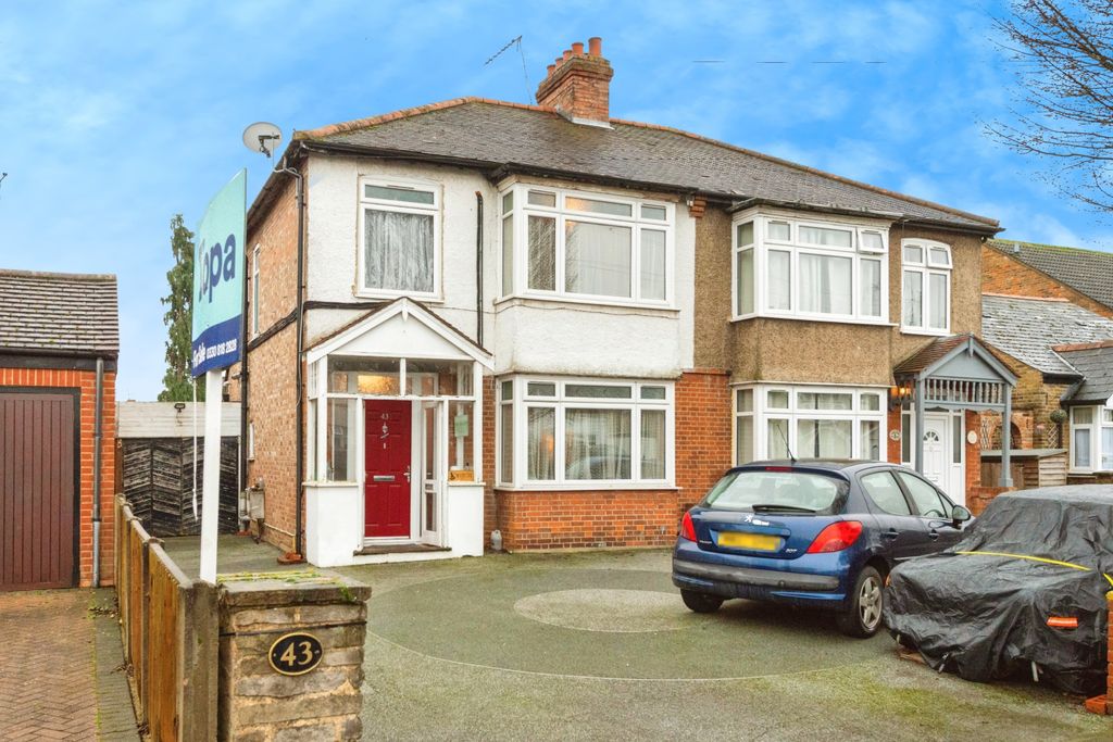 Property photo 1 of 15 1