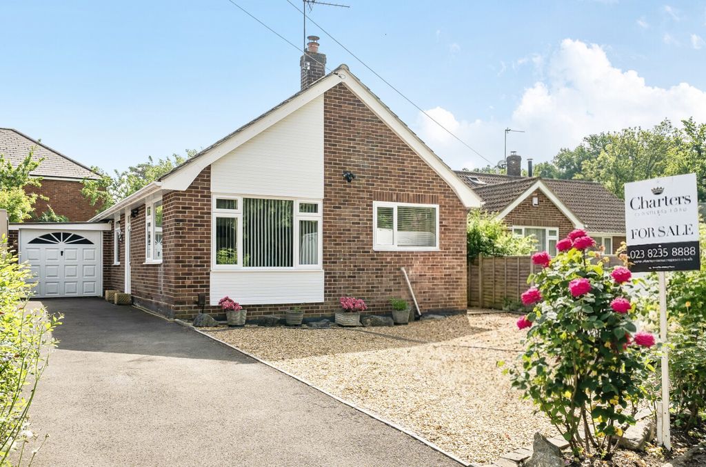 Property photo 1 of 11 1467613-9-6A1828d...