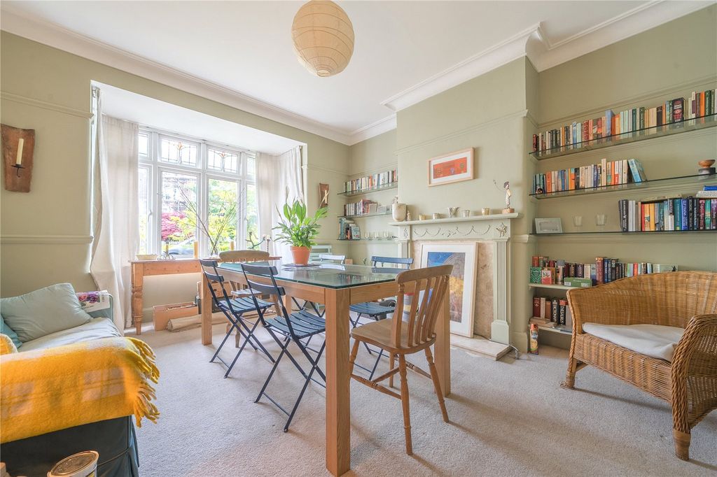 Property photo 3 of 13 Picture No. 05