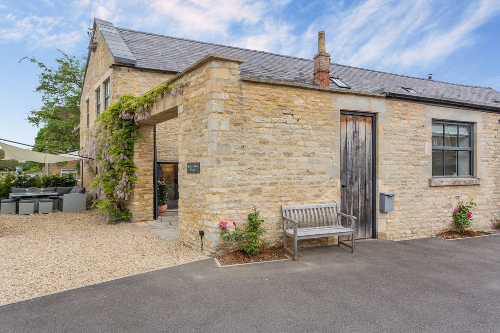 Property photo 1 of 14 Picture No. 09