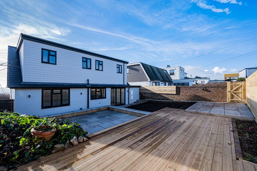 Additional image 38 of 4 bed detached house for saleSouth Coast Road, Telscombe Cliffs, Peacehaven, East Sussex BN10