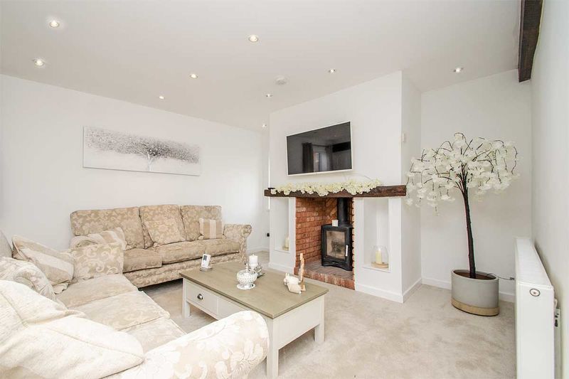 Property photo 2 of 21 Photo 7