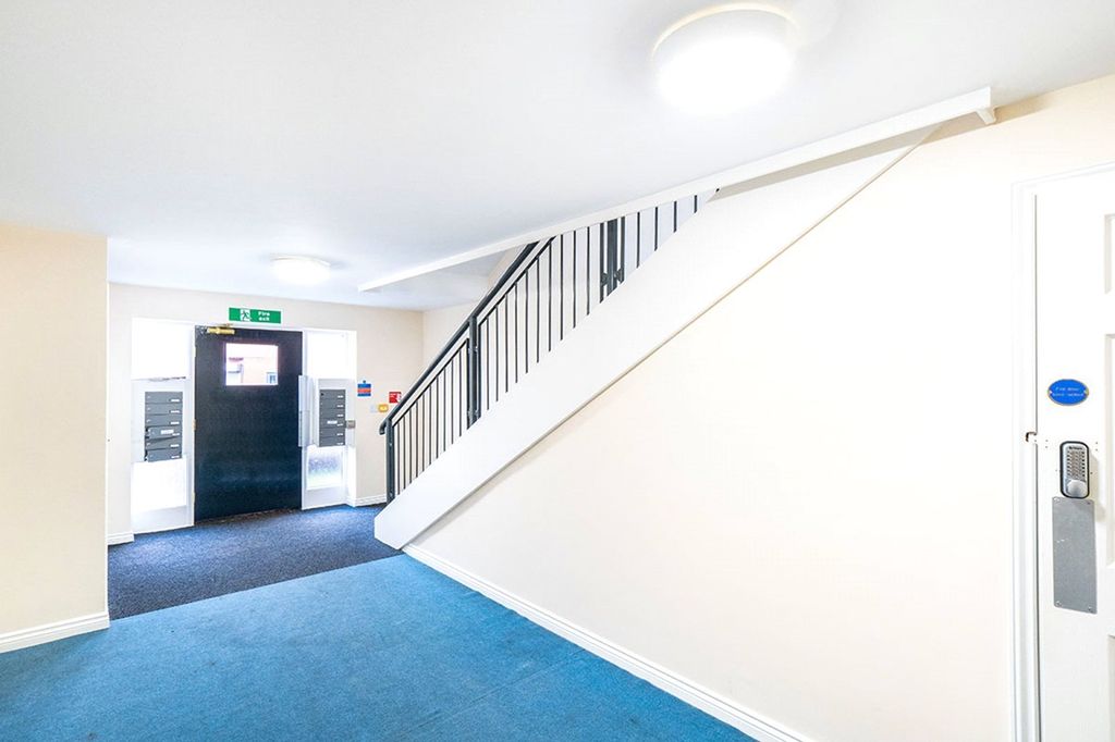 Property photo 2 of 8 Comunual Access