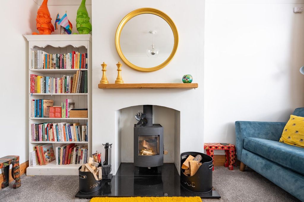 Property photo 3 of 29 Olh04067-Hdr.Jpg