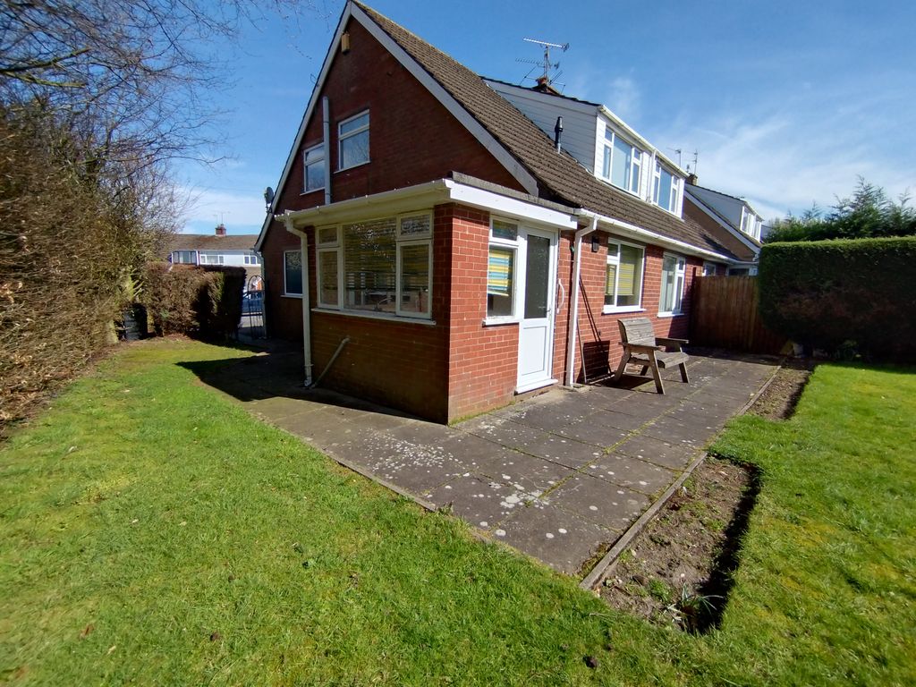 Property photo 3 of 17