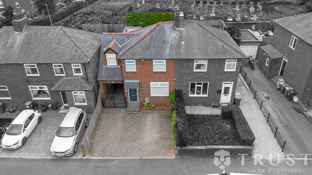 Property photo 1 of 38