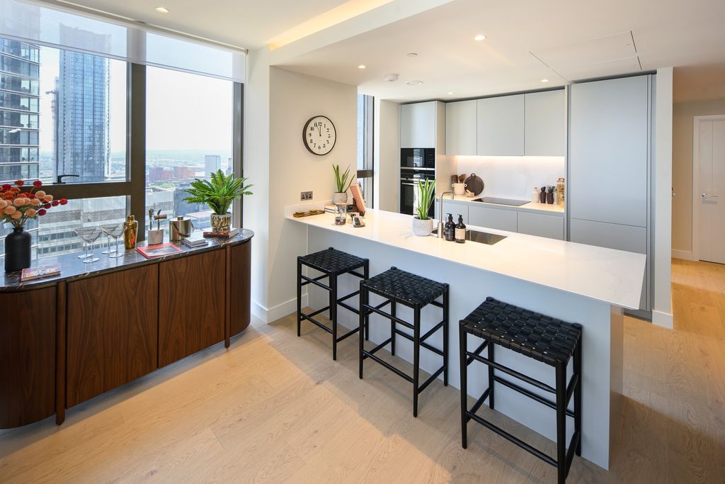 Property photo 2 of 11 Vb5137931__Sw94158_1600x1067.Jpg