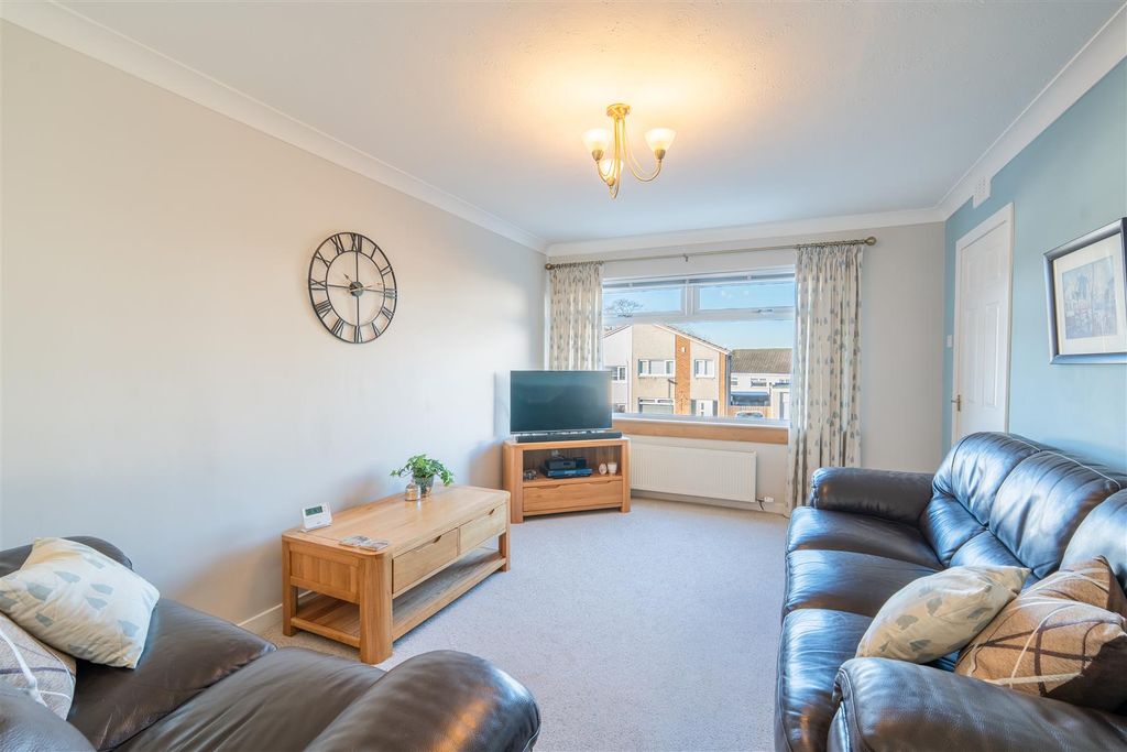 Property photo 2 of 15 Lounge-1.Jpg