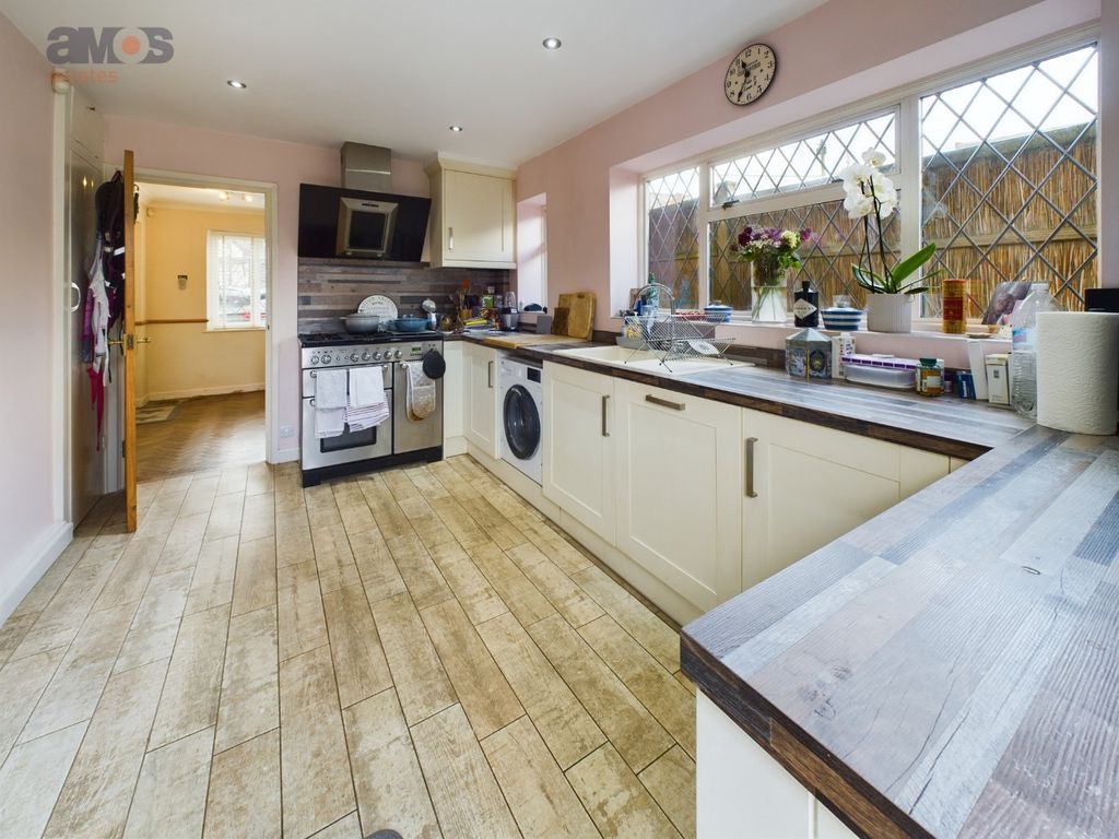 Property photo 3 of 26 3346685