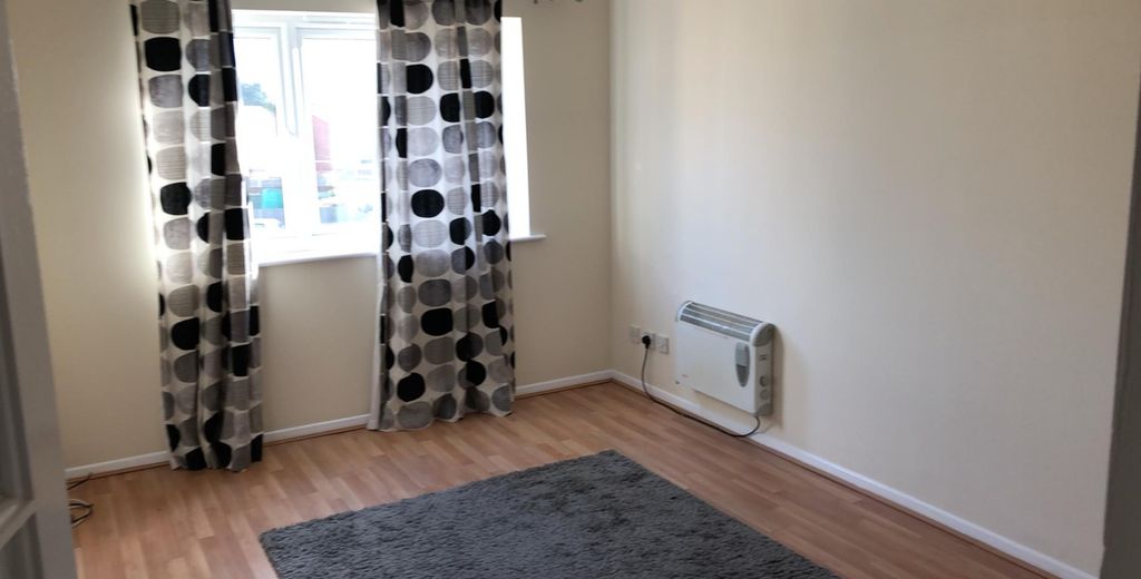 Property photo 3 of 6 3142593