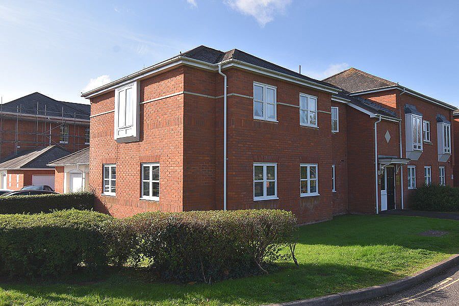 Property photo 1 of 14